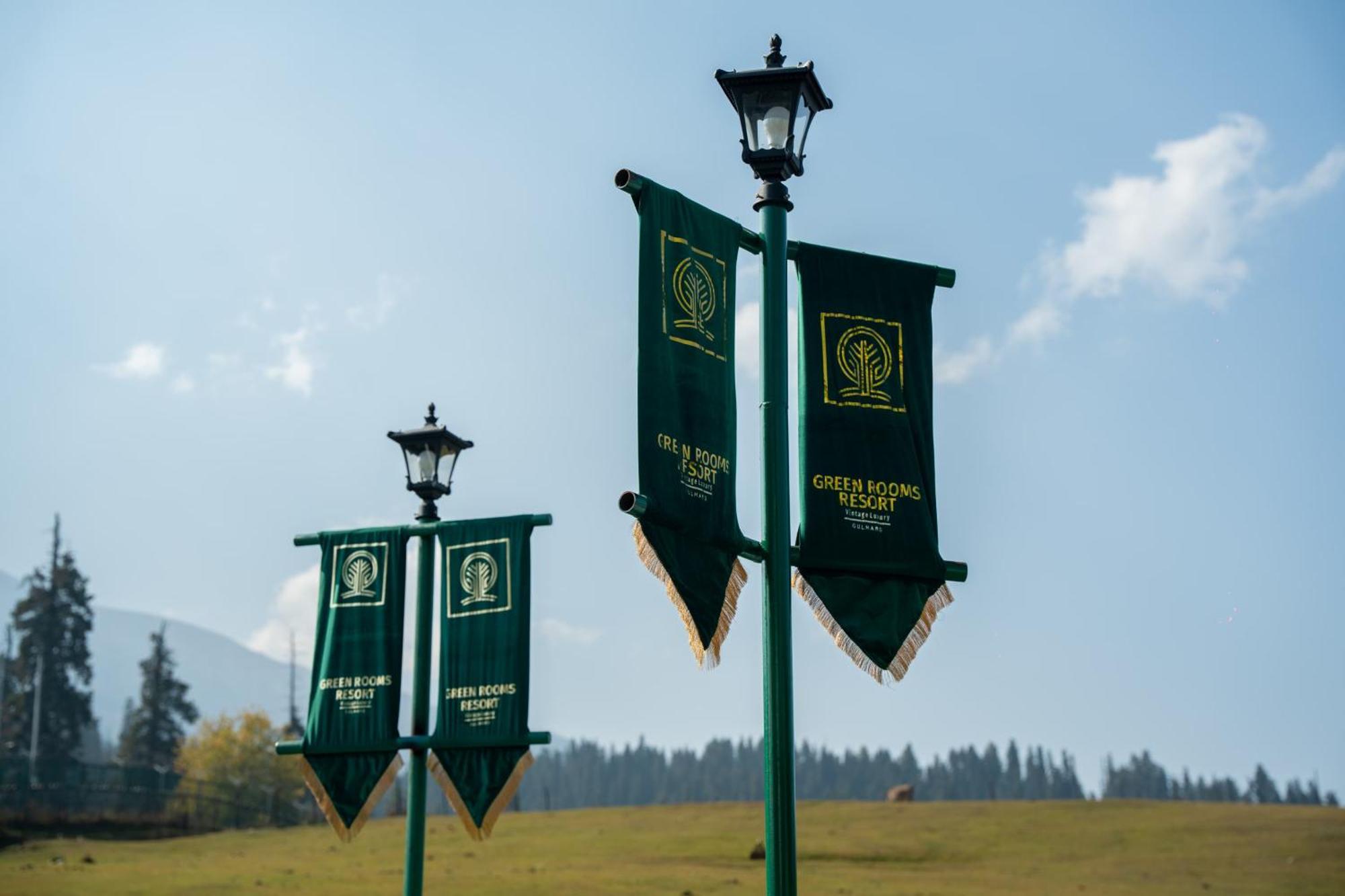 Green Rooms Resort Гулмарг Екстериор снимка
