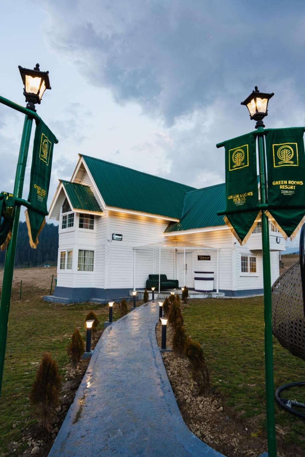 Green Rooms Resort Гулмарг Екстериор снимка