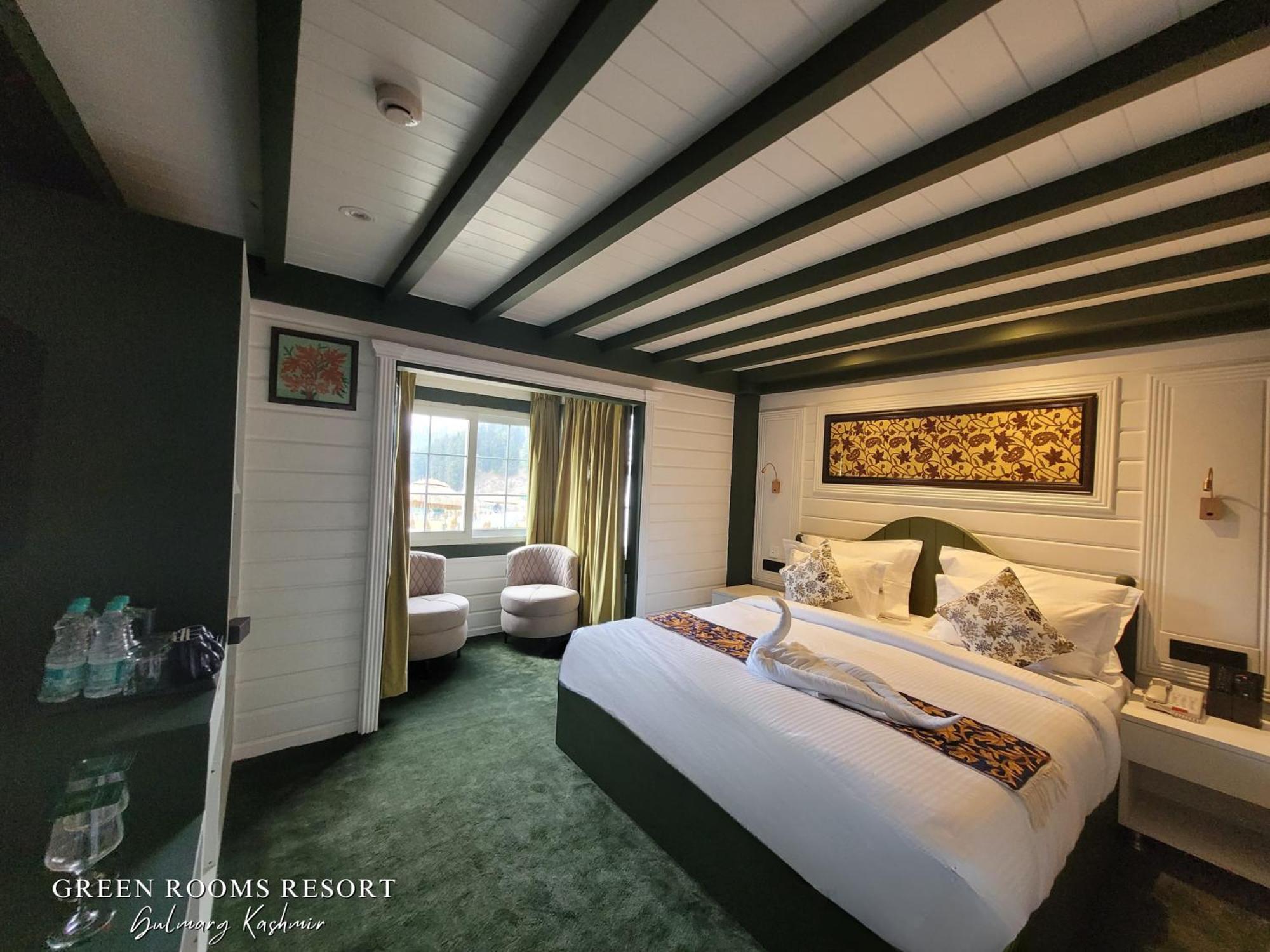 Green Rooms Resort Гулмарг Екстериор снимка