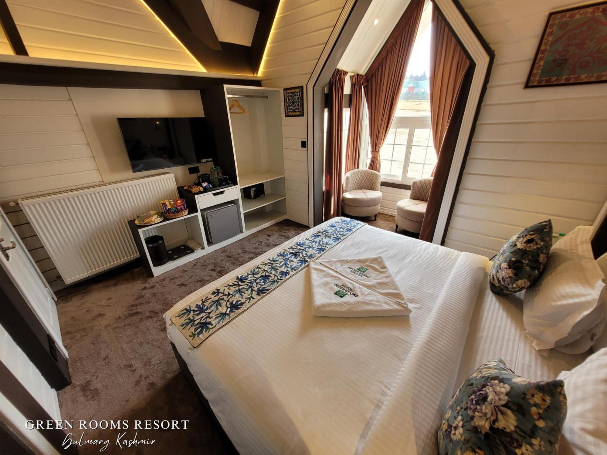 Green Rooms Resort Гулмарг Екстериор снимка