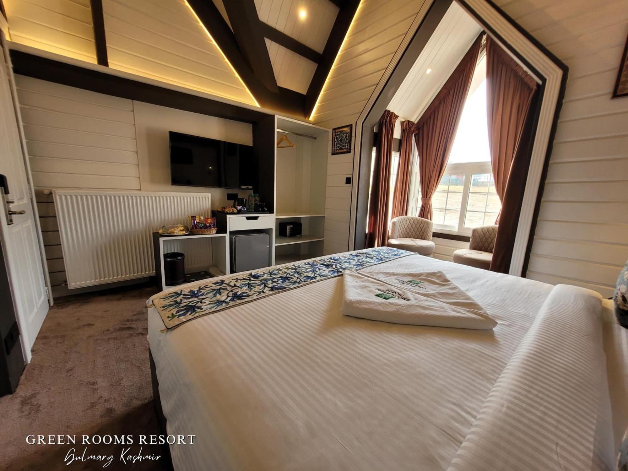 Green Rooms Resort Гулмарг Екстериор снимка