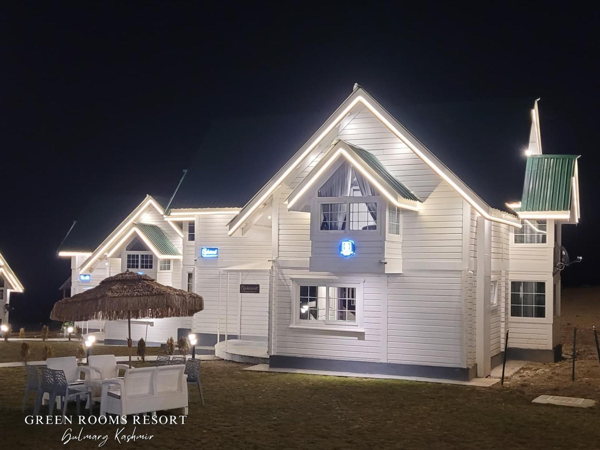 Green Rooms Resort Гулмарг Екстериор снимка